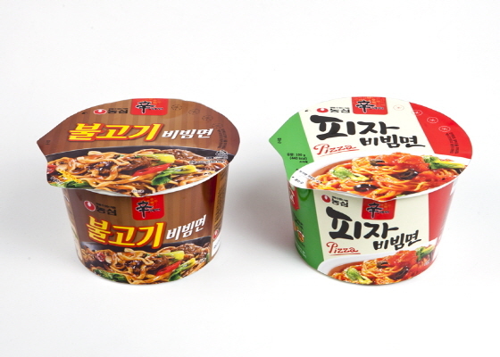 NSP통신-농심이 한국의 대표음식 불고기와 이태리 대표 피자를 각각 라면과 접목시킨 불고기비빔면과 피자비빔면을 출시했다. (농심 제공)
