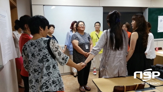 NSP통신-해남교육지원청이 실시하고 있는 찾아가는 학부모교실 평생교육. (해남교육청)