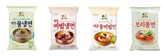 NSP통신-풀무원의 대표 생냉면류 제품 (풀무원 제공)