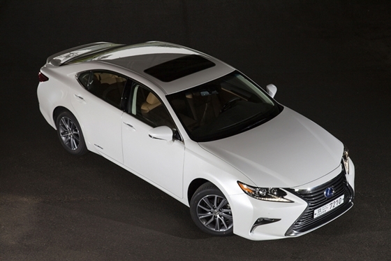 NSP통신-Lexus 2016 All New ES300h