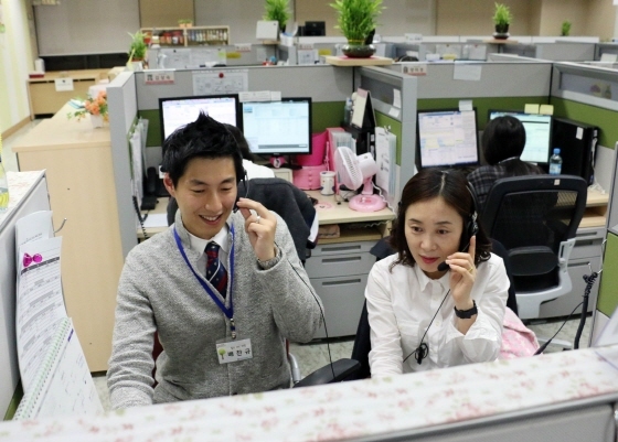 NSP통신-팔도가 20일~21일 대전 팔도 고객센터에서 임직원이 직접 고객의 소리를 듣는 임직원 고객센터 VOC 체험 프로그램을 실시했다. (팔도 제공)