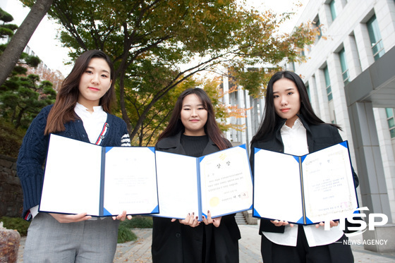 NSP통신-2015 부산패션디자인 경진대회에서 수상한 동서대 이민경, 이서인, 강성주 씨(왼쪽부터). (동서대 제공)