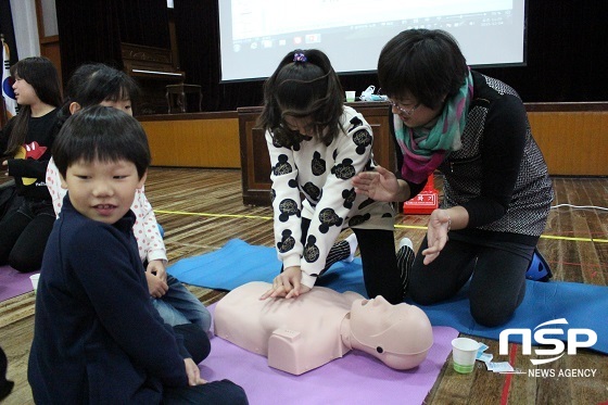 [NSP PHOTO]아동청소년안전교육협회 새만금지회, 농촌학교 안전교육
