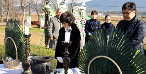 [NSP PHOTO]함평군, 고이 잠드소서 故 이익주 부산시 행정관리국장 10주기 추모식 열려