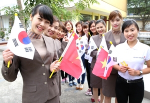 [NSP PHOTO]아시아나항공, 베트남 아름다운 교실 수료식 개최