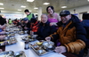 [NSP PHOTO]한국야쿠르트, 설 맞아 홀몸노인을 위한 떡국 나눔 행사