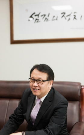 NSP통신-민병두 국회의원 (민병두 의원 사무실)