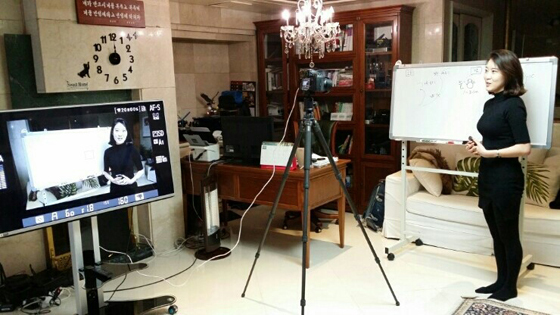 [NSP PHOTO]김현주의 토브힐, 송이진의 방송 트렌드 특별 수업 선봬