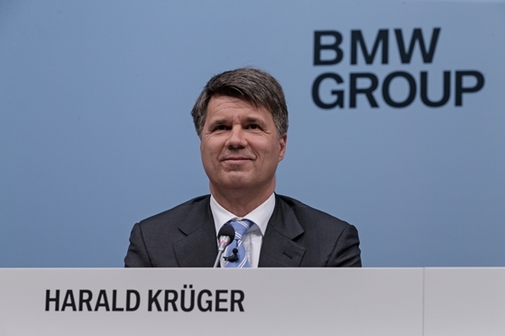 NSP통신-BMW 그룹 2015년 실적을 발표하고 있는 하랄드 크루거 회장