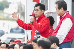 [NSP PHOTO][20대 총선]양천구갑 이기재 지원유세 김무성,양천을 태풍처럼 바꿀 지도자다