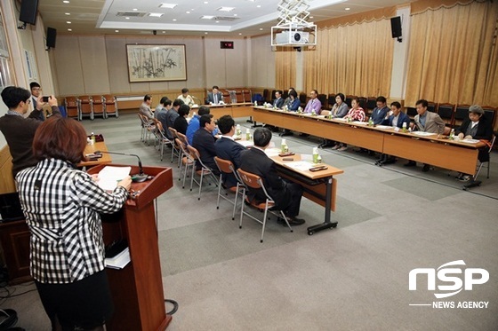 NSP통신-장흥군이 지난 6일 개최한 장흥통합의학박람회 추진위원회 분과위원장 회의. (장흥군)