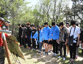 [NSP PHOTO]포항 선린대, 기술군사계열 6.25전사자 유해 발굴 현장 견학