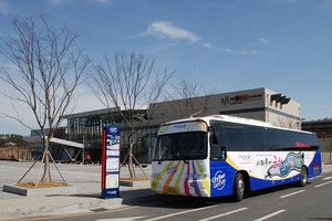 [NSP PHOTO]군산~서천 광역투어 버스 호응..본격 운행 돌입