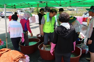 [NSP PHOTO]담양군자원봉사센터, 나눔 실은 이동세탁차량  효자노릇 톡톡