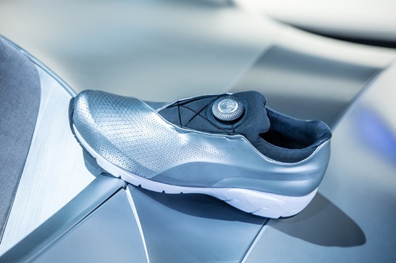 NSP통신-BMW 디자인웍스 콘셉트카 지나(GINA)를 닮은 드라이빙 슈즈 (BMW 코리아)