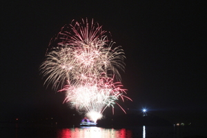 [NSP PHOTO]여수밤바다 불꽃축제 크루즈타고 선상에서 즐기세요