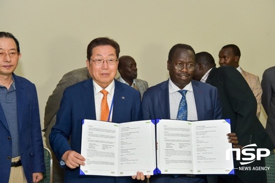 NSP통신-조선대 케냐 바링고 카운티 정부와 MOU를 체결하고 있다. (조선대)