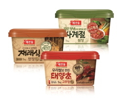 NSP통신-해찬들의 쌈장·된장·고추장 제품. (CJ제일제당 제공)