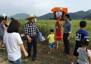 [NSP PHOTO]여수시, 허수아비가 사는 들녘 조성