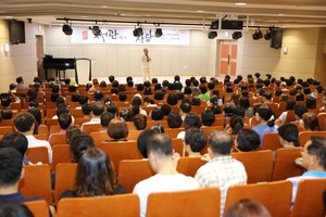 [NSP PHOTO]순천시, 김흥식 서해문집대표 인문학 강의