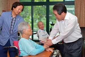 [NSP PHOTO]담양군, 소외계층 가가호호 방문 이웃 사랑 실천 훈훈