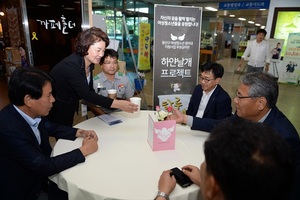 [NSP PHOTO]광주 광산구의회 여성의원단, 20일 여성 청소년 생리대 후원금 마련 하루카페 운영