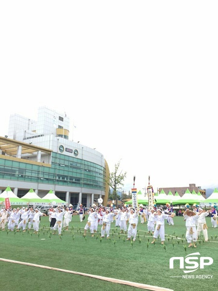 NSP통신-최근 열린 제42회 전남민속예술축제 영예의 담양농악 풍장놀이. (담양군)