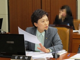 [NSP PHOTO]김현미, 초이노믹스 3년 가계부채↑민간소비·경제성장↓