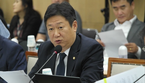 [NSP PHOTO]황희, 경기도 재난 위험시설 대부분 아파트·연립주택