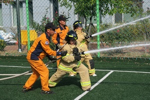 [NSP PHOTO]소방관 직업체험... 광명소방서 메뉴얼 알찼다