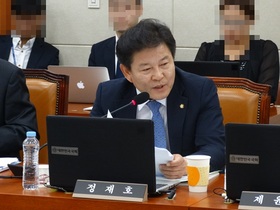 [NSP PHOTO]정재호, 김동수 전 공정위원장 두산중공업 특혜 의혹 제기