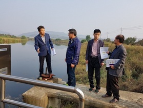 [NSP PHOTO]경기도의회 한이석 위원장 등 일행, 안성시 농정현장 등 점검