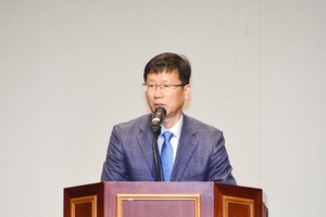 [NSP PHOTO]유영록 김포시장,월례회의서, 사회가 어지러울때 공직자 중심 잡아야