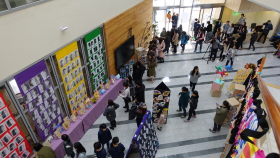 [NSP PHOTO]호매실도서관, 칠보초등학교 103인의 화가전 개최