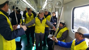 [NSP PHOTO]유영록 김포시장,김포도시철도 골드라인 ···안전부문 최대한 신경써야