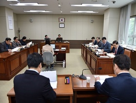 [NSP PHOTO]용인시의회 도시건설위, 수의계약시 특정업체 편중 않도록 등 촉구