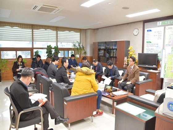 [NSP PHOTO]김기성 평택시의회 부의장, 주민들과 대처방안 등 논의