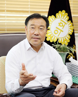NSP통신-▲이병주 광명시의회 의장 (광명시의회 제공)
