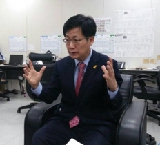 [NSP PHOTO]호남 출신 최성 고양시장, 광주 방문해 대선 출마 재확인