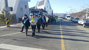 [NSP PHOTO]보성경찰, 연말연시 보행자 교통사고예방 특별치안 합동캠페인 실시