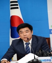 [NSP PHOTO]김병욱 의원, 3일 남긴  국정교과서 신청 연구학교 없어