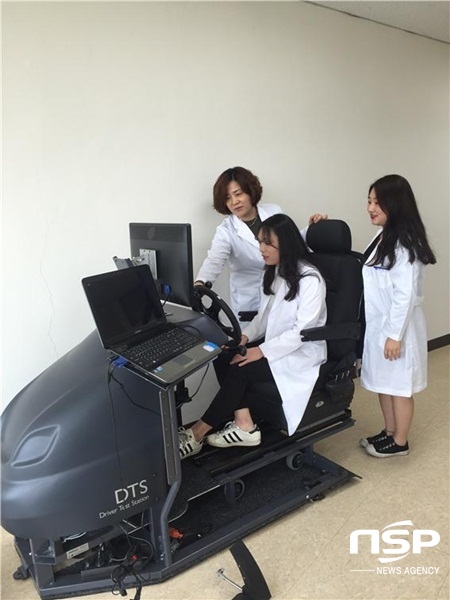 NSP통신-조선대 작업치료학과 운전재활 실습장면. (조선대)