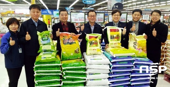 NSP통신-전남농협이 최근 수도권 등지에서 펼친 전남쌀 마케팅 활동. (농협 전남본부)