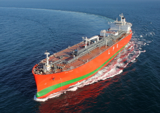 NSP통신-현대글로벌서비스와 KSS해운이 함께 친환경 선박으로 개조하고 있는 가스 스타(Gas Star)호.