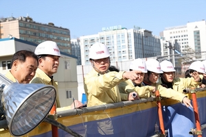 [NSP PHOTO]고양시의회, 백석동 지반침하 요진건설에 안전대책 주문