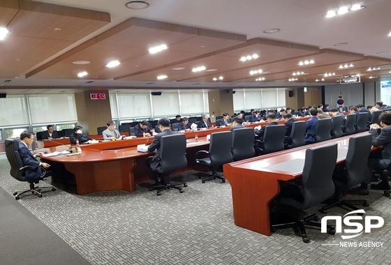 NSP통신-지난 20일 개최된 부서장 대상 안전점검 회의 (사진 = 한국가스공사 제공)