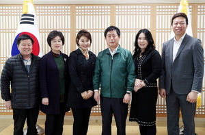 [NSP PHOTO]정찬민 용인시장, 간담회서 사회적 기업 육성 논의