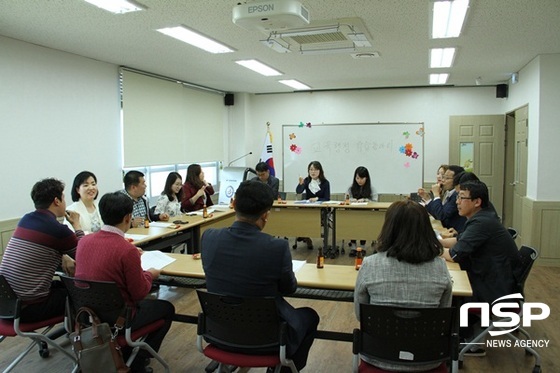 NSP통신-장흥교육지원청이 지난 24일 개최한 2017년 멘토-멘티 동아리 협의회. (장흥교육지원청)