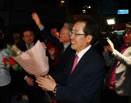 [NSP PHOTO][19대 대선] 홍준표, 대구서 한국에 전술 핵 배치 주장하며 안보 강조