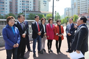 [NSP PHOTO]안양시의회 예결특위, 공공공지 조성 현장 방문